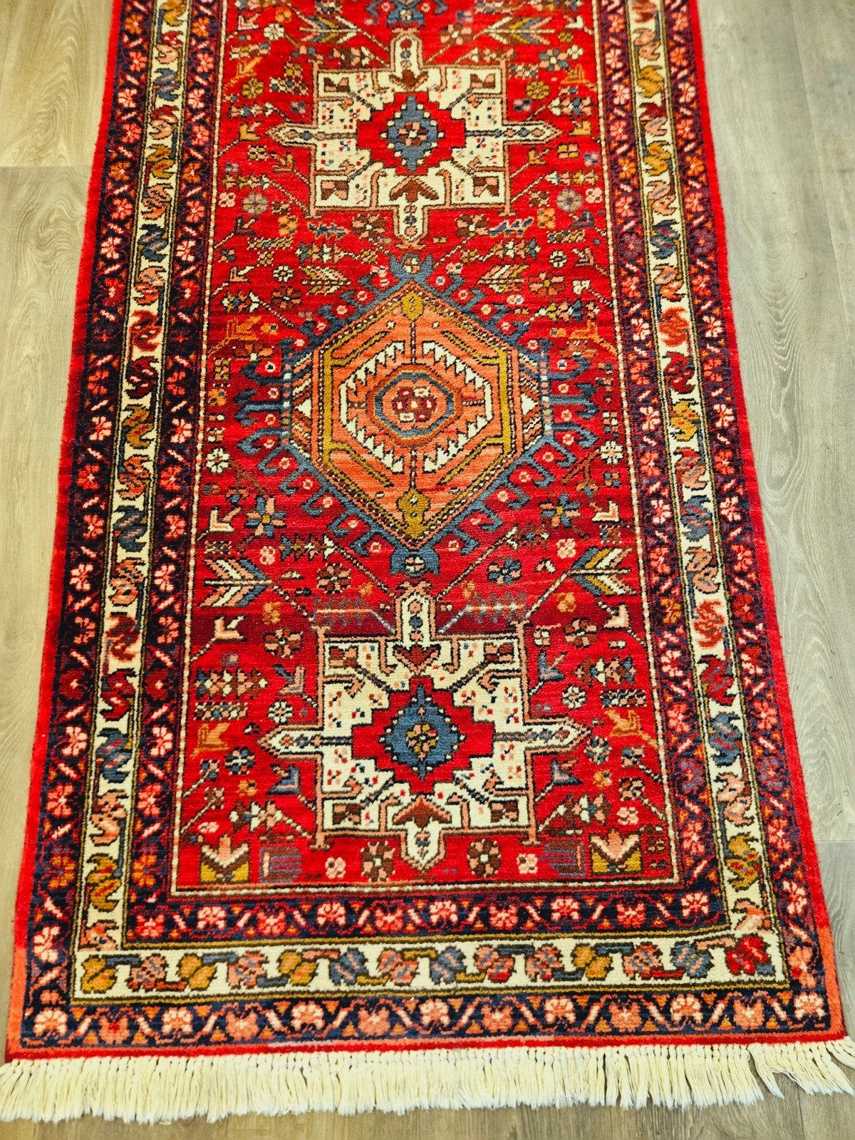 Perzische Loper. Prachtige kleuren en patronen! Weg = Weg!, Perzisch, 200 cm of meer, Zo goed als nieuw, Rechthoekig
