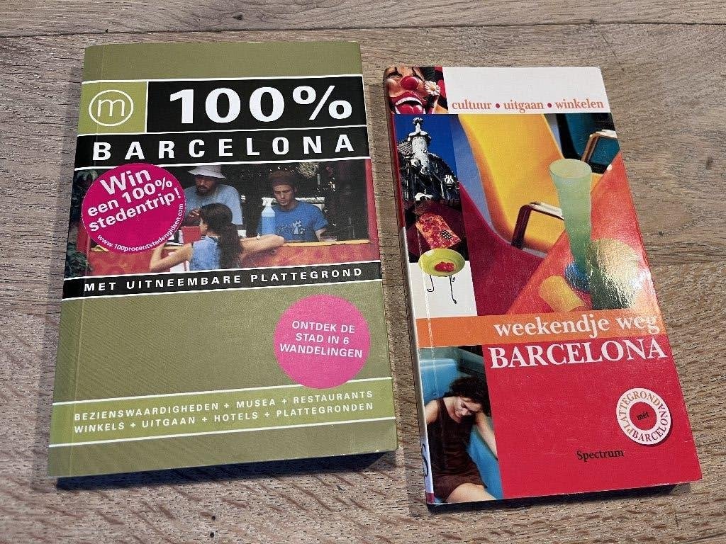 Twee reisgidsen Barcelona 100 % Barcelona en weekendje weg, Boeken, Overige merken, Europa, Ophalen of Verzenden, Zo goed als nieuw