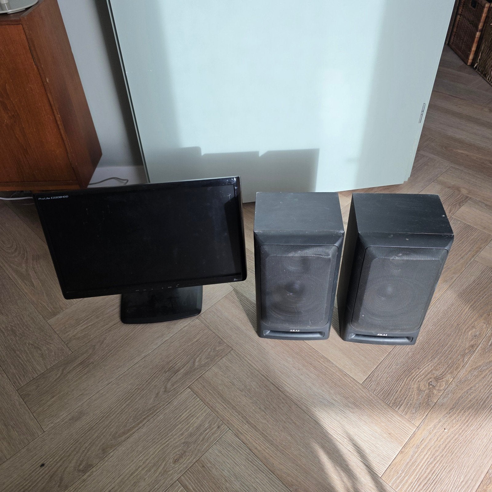 Akai SW-M45 Luidsprekers + beeldscherm, Gebruikt, Minder dan 60 watt, Boekenplank luidspreker, Ophalen
