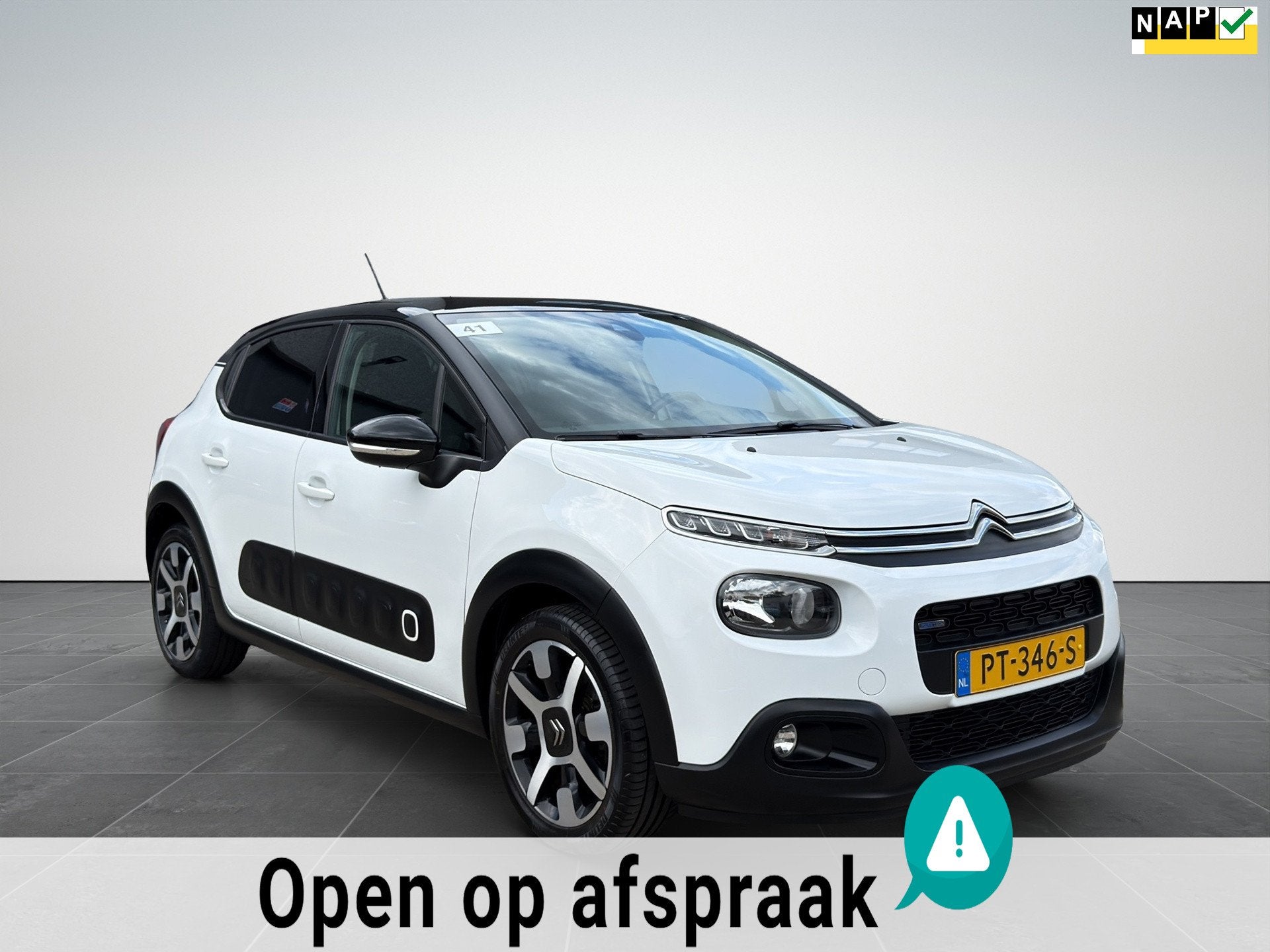 Citroen C3 1.2 PureTech Shine 1e Eigenaar|Camera|Cruise|NAP, Auto's, Dealer onderhouden, 450 kg, Euro 6, 1199 cc