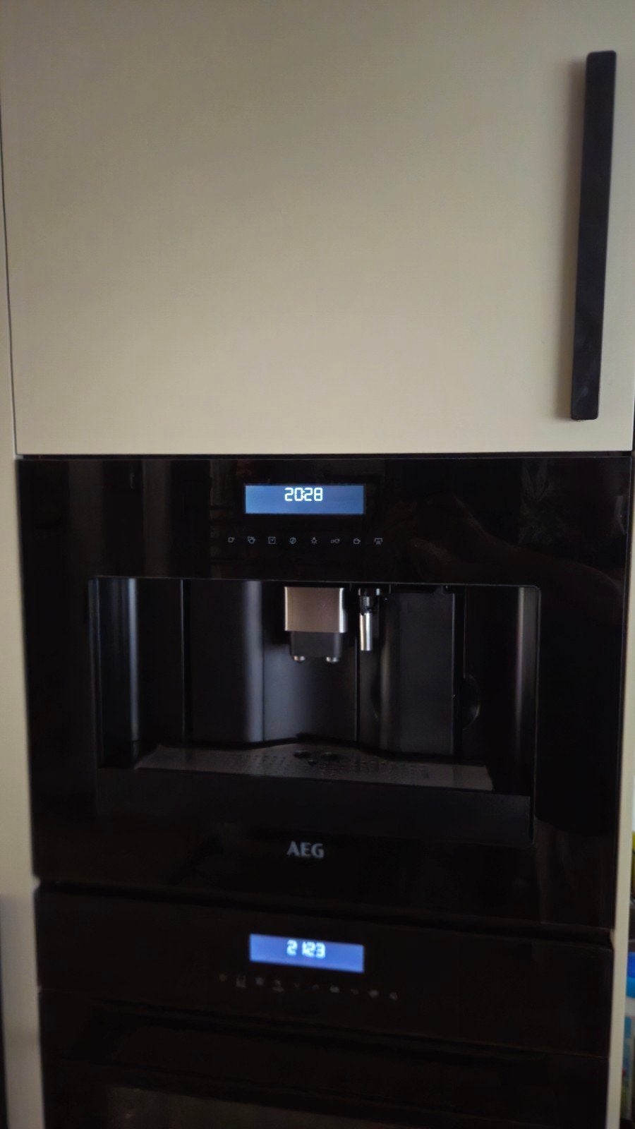 AEG Inbouw Koffiemachine, Witgoed en Apparatuur, Koffiezetapparaten, Gebruikt, Gemalen koffie, Koffiebonen, Koffiemachine, 1 kopje