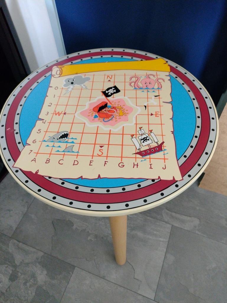 Leuke Kindertafel Piraten Thema, Ophalen, Gebruikt, Tafel(s)