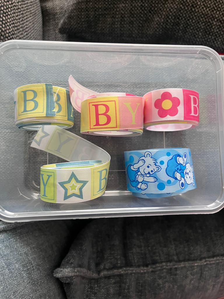 Baby blauwe roze blauwgrijze linten boy , girl, beer, Kinderen en Baby's, Kraamcadeaus en Geboorteborden, Ophalen