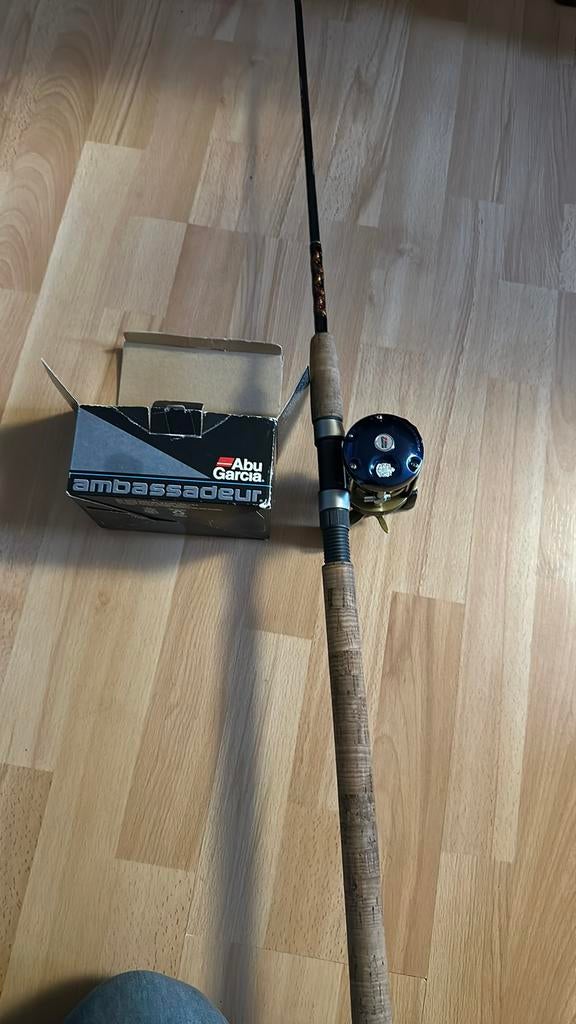 Abu Garcia C4 6601 en Shakespeare hengel, Zo goed als nieuw