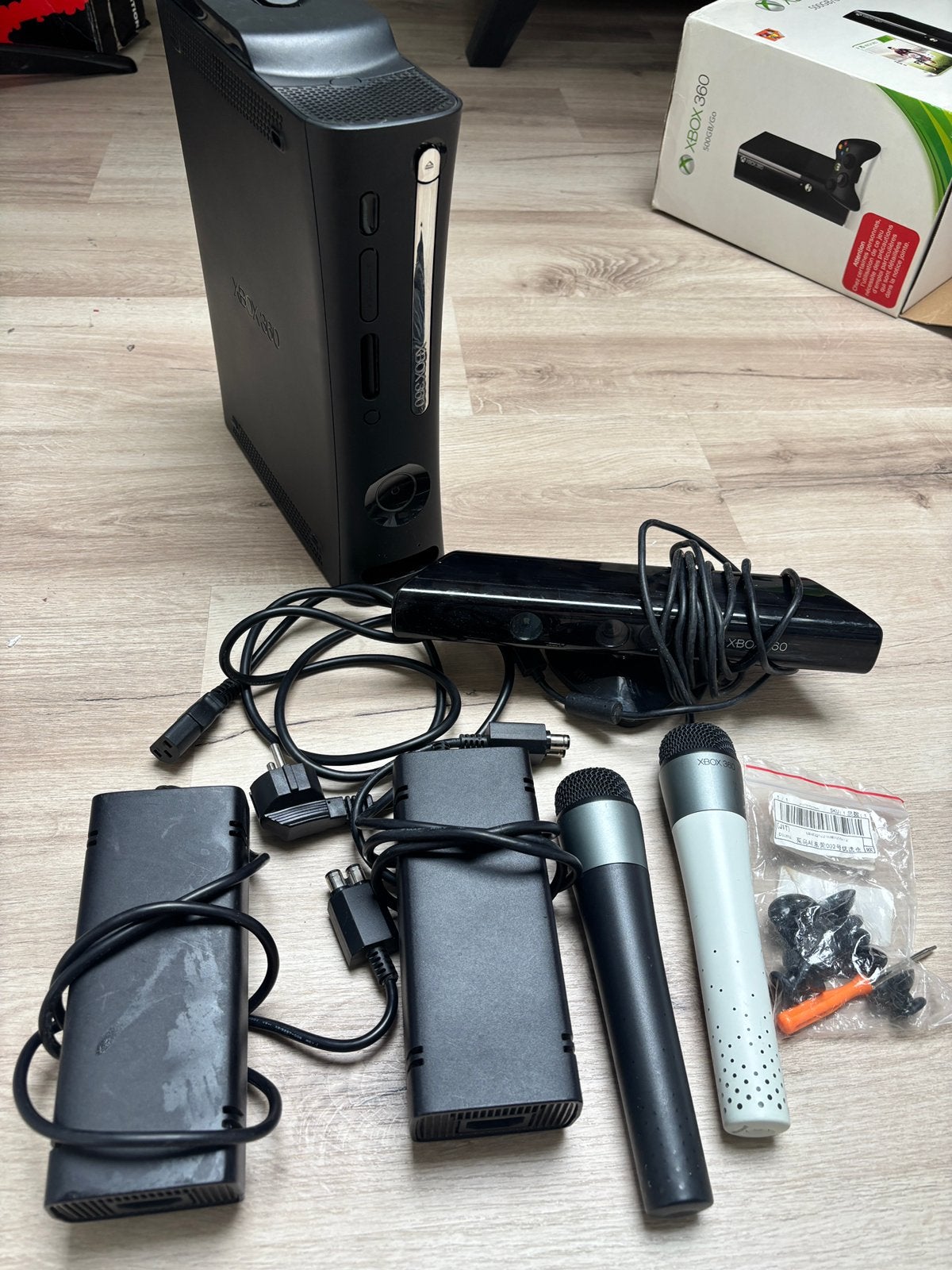 Xbox 360  partij / onderdelen, Gebruikt, 360 Elite of Super Elite, Ophalen of Verzenden, Zonder controller