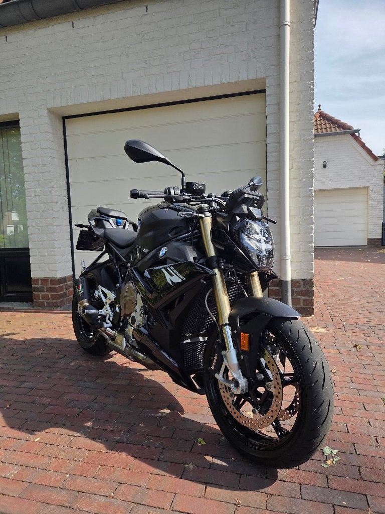 BMW S1000R, eerste eigenaar, FULL OPTIONS!, 4 cilinders, Motorrijbewijs A, Handvatverwarming, Gebruikt