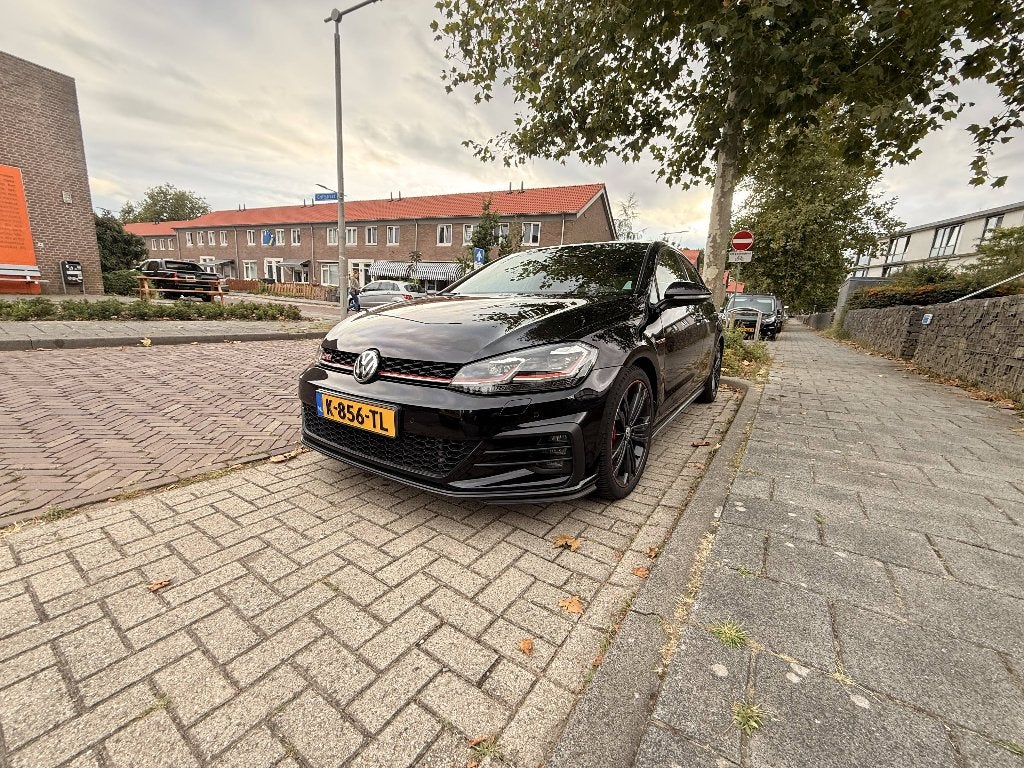 Golf 7.5 Performance 245pk 7-DSG 2019 Pano Dealer onderhoud!, 1345 kg, Stof, 4 cilinders, 1984 cc