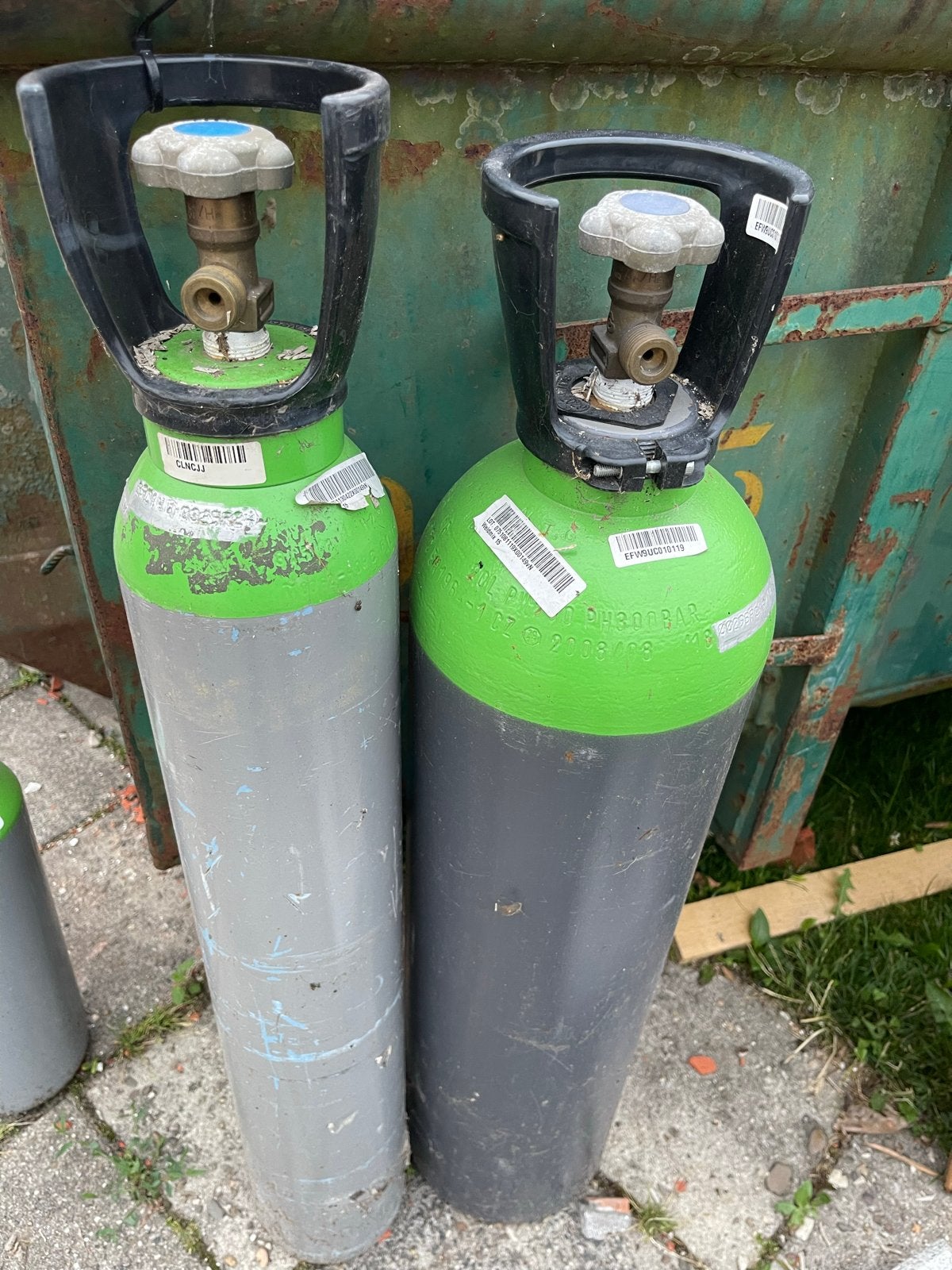 2x Lege Argon Gasflessen (10L & 20L) - Inruilbaar, Ophalen, Gebruikt