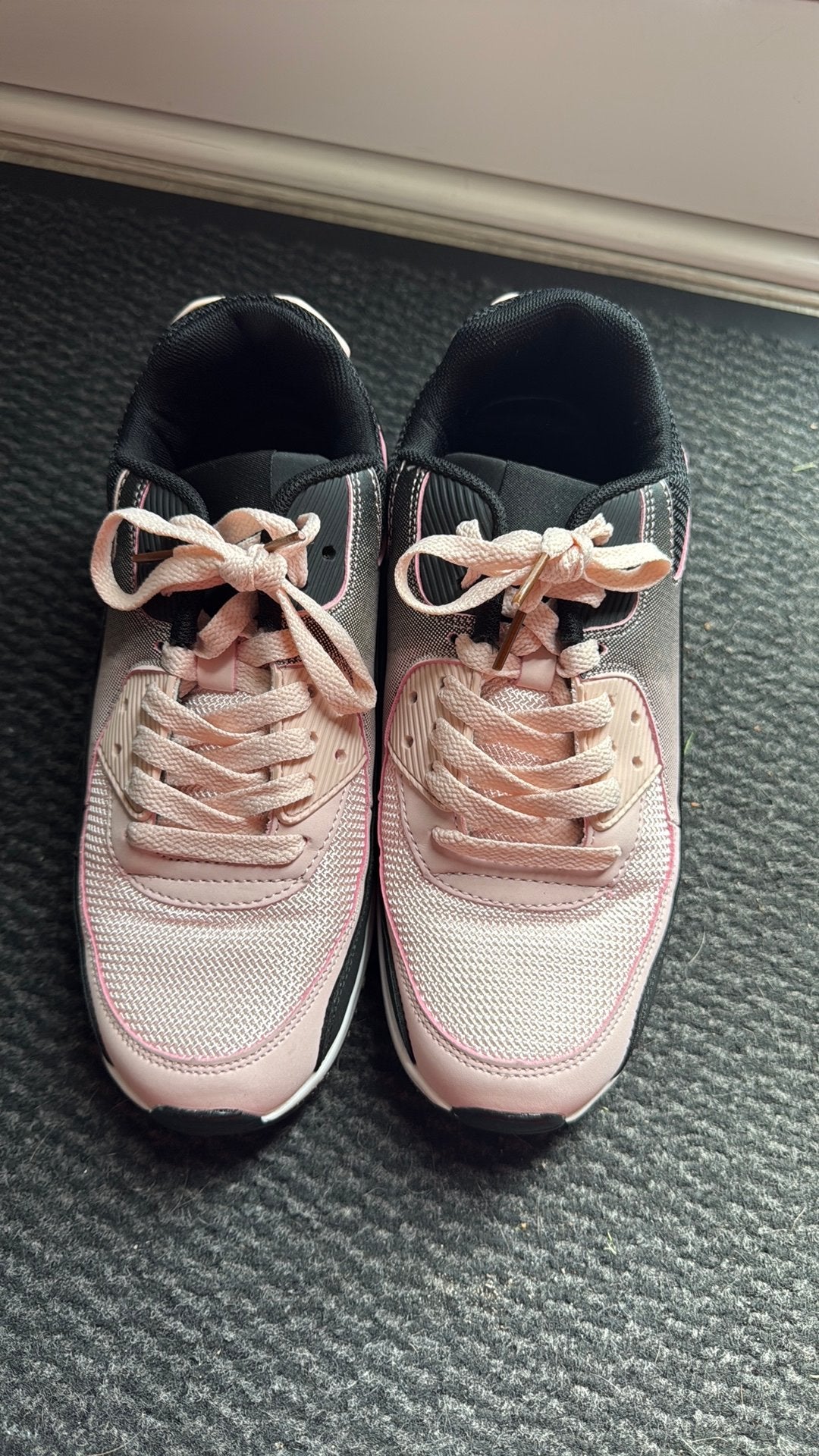 Dames schoenen, Ophalen of Verzenden, Zo goed als nieuw, Sneakers of Gympen