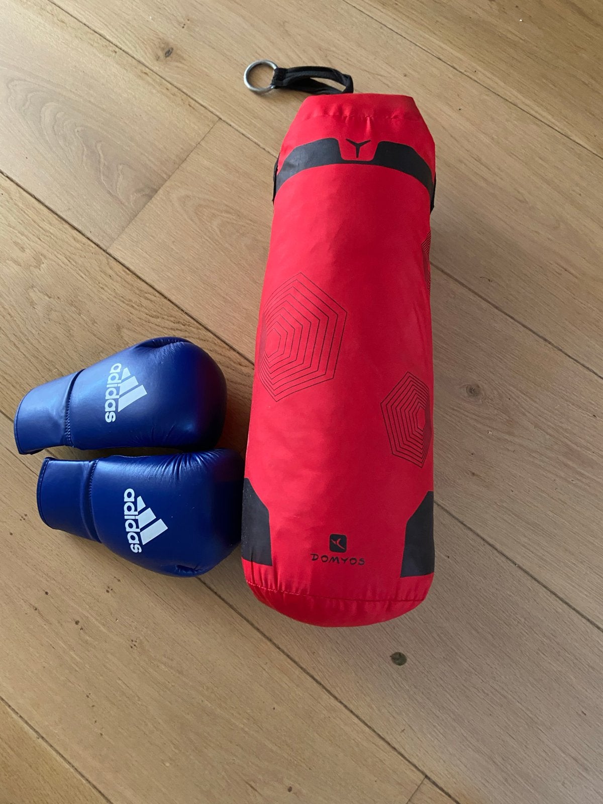 Bokszak en bokshandschoenen set - Adidas & Domyos, Sport en Fitness, Boksen, Ophalen of Verzenden, Nieuw, Bokszak