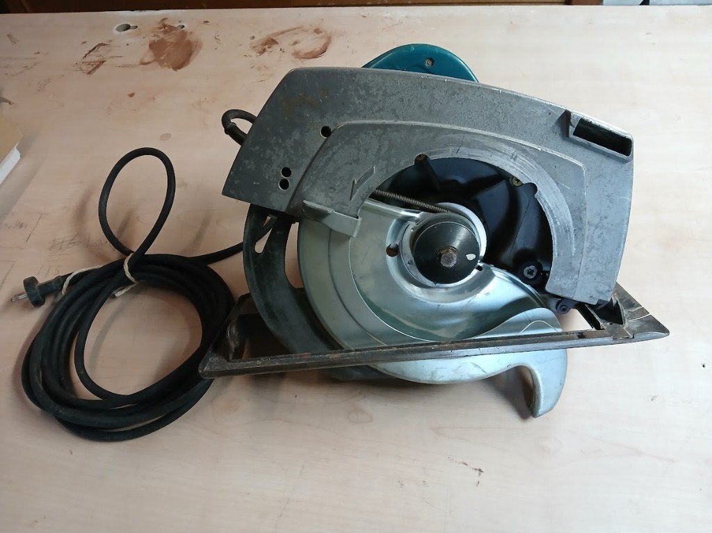 Cirkelzaag, Doe-het-zelf en Verbouw, Gebruikt, Cirkelzaag, 70 mm of meer, Ophalen of Verzenden