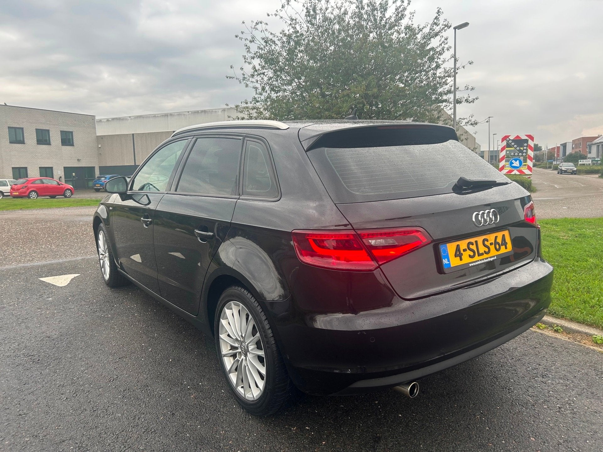Audi A3 Sportback 1.6 TDI Attraction Pro Line Plus | 2013 |, Auto's, Euro 5, Gebruikt, 4 cilinders, Zwart