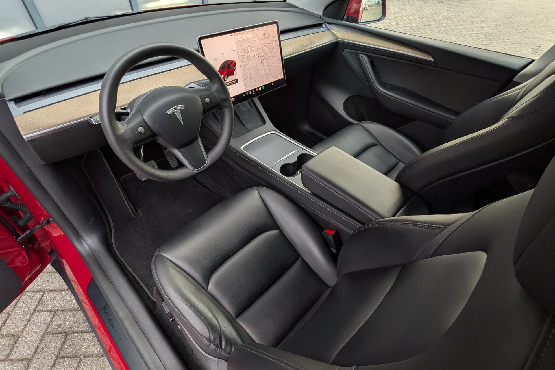 Foto 3 van Tesla Model Y Long Range AWD 75kWh SOH 90% 514PK (bj 2023)