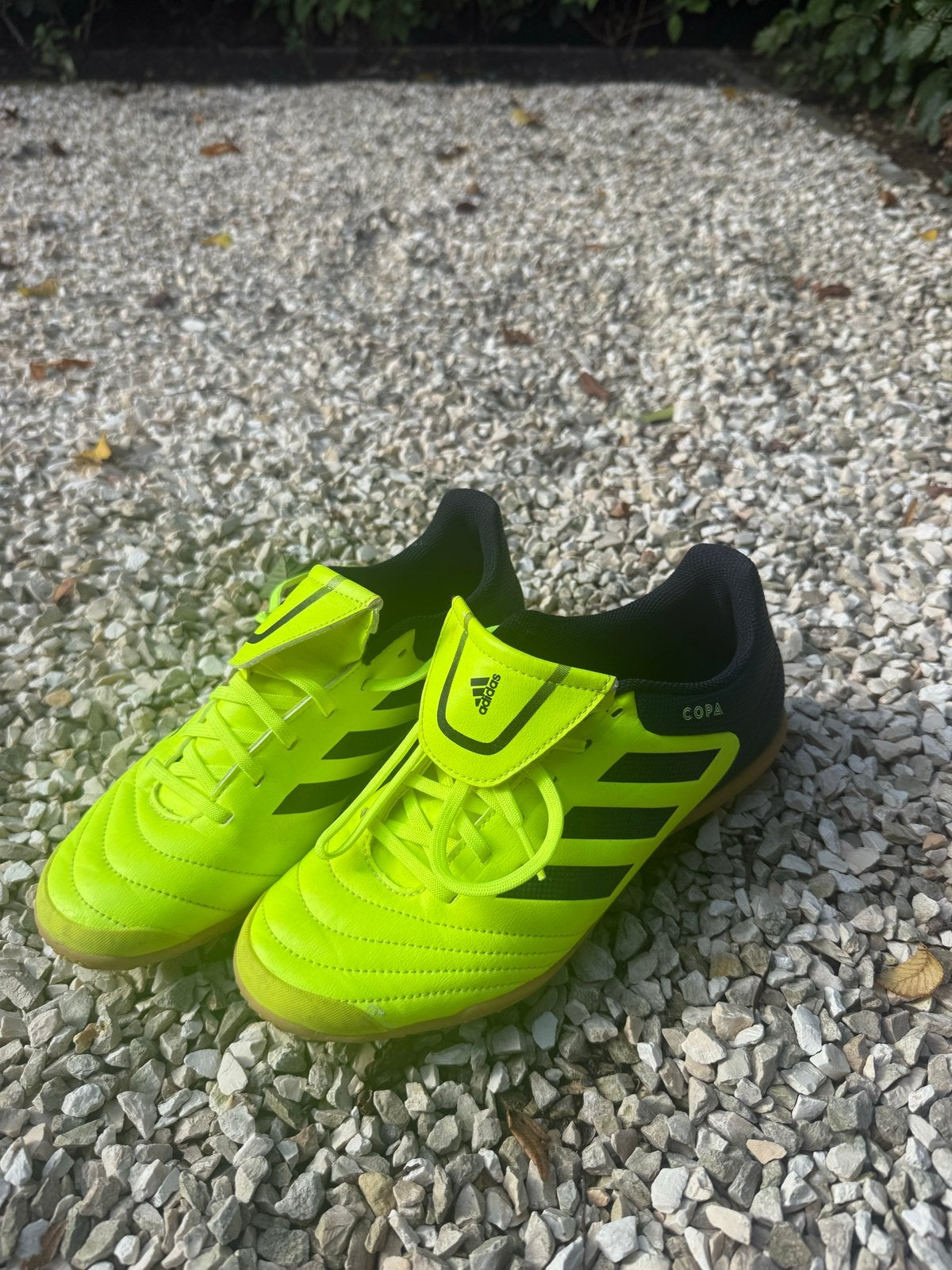Adidas Copa zaalvoetbalschoenen mt 40 - Neon Geel, Ophalen, Maat XS of kleiner, Schoenen, Zo goed als nieuw