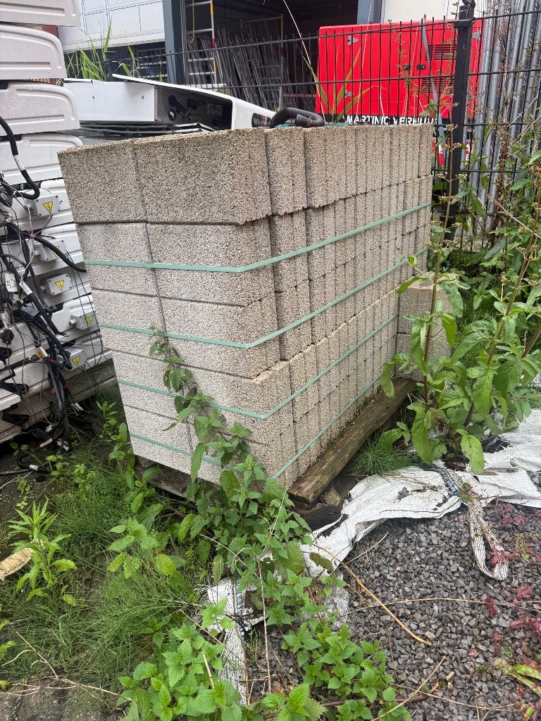 Bouw stenen, Ophalen, Nieuw