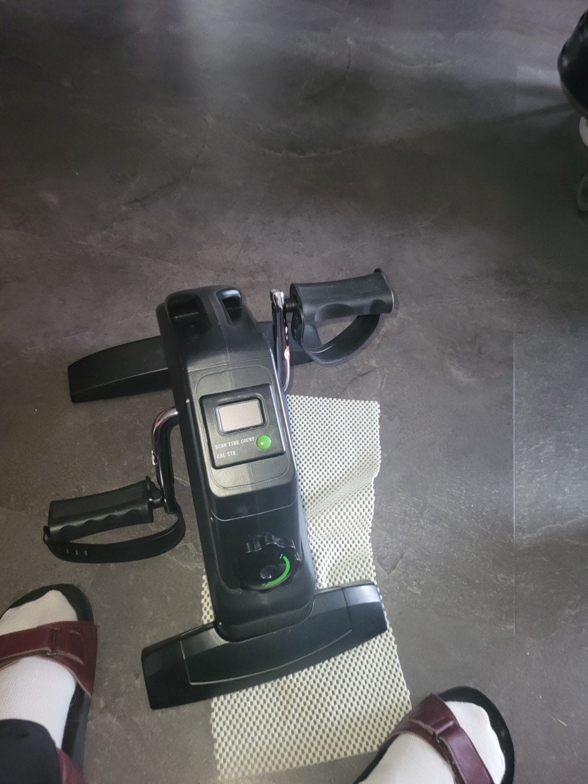 Tunturi Stoelfiets - Compacte Hometrainer, Kunststof, Ophalen of Verzenden, Zo goed als nieuw, Stoelfiets