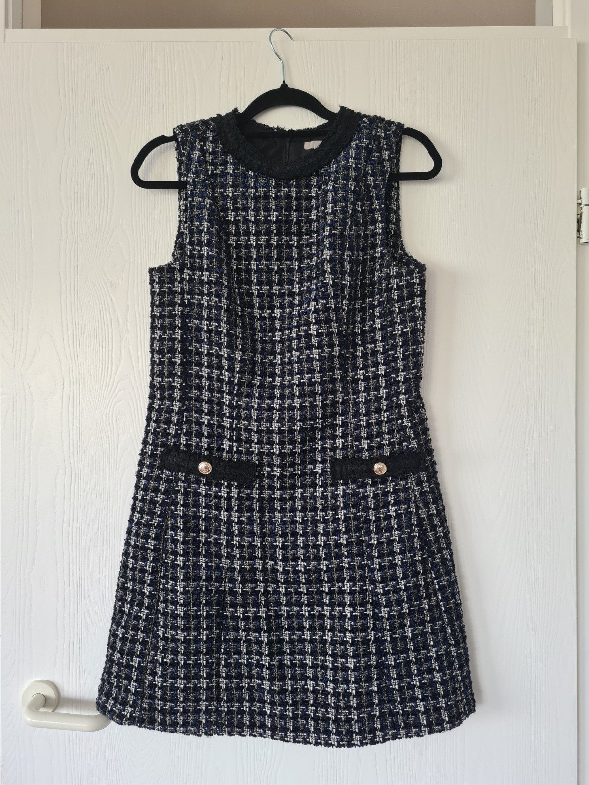 Bouclé jurk van H&M maat M, Maat 38/40 (M), H&M, Zo goed als nieuw, Boven de knie