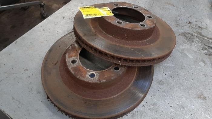 Remschijf voor van een Toyota Landcruiser, Gebruikt, -, -, Ophalen of Verzenden
