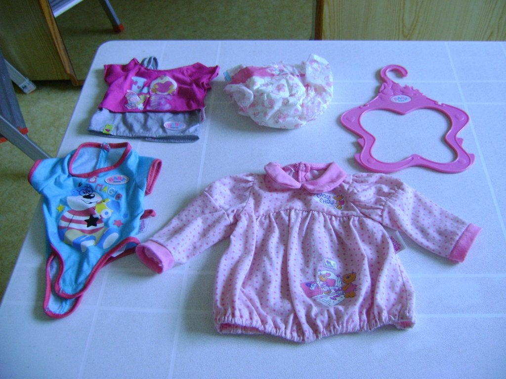 7del baby born 2jurkjes 21lx7br luier pakje onder klitb 1cho, Ophalen of Verzenden, Zo goed als nieuw, Babypop