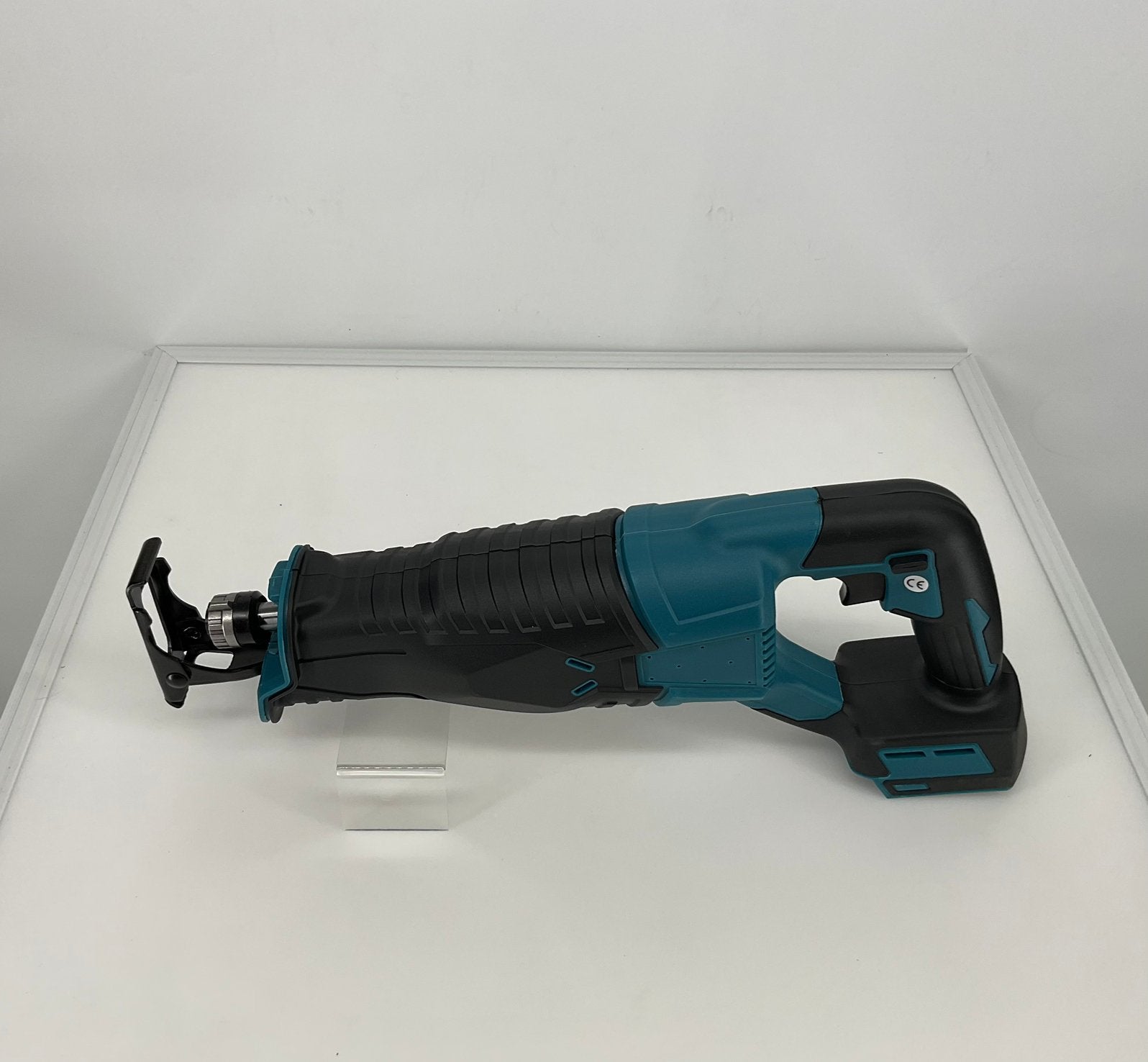 Nieuwe accu reciprozaag werkend op Makita 18V LXT accu’s, Ophalen of Verzenden, Nieuw