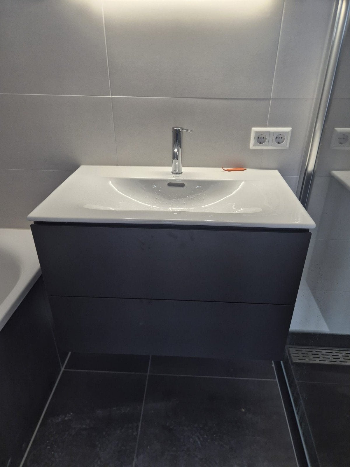 Duravit wastafelcombinatie (L-Cube meubel, wastafel & kraan), Huis en Inrichting, Badkamer | Badkamermeubels, Ophalen, 50 tot 100 cm