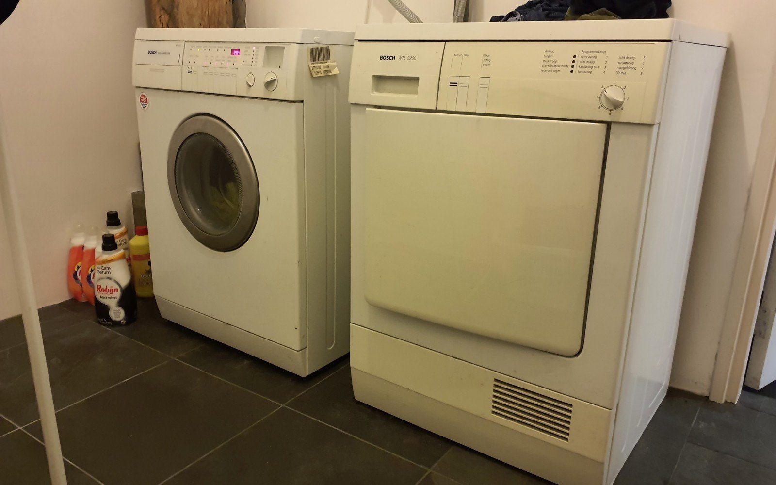 Bosch Wasmachine en Droger Set - Goede Staat, Witgoed en Apparatuur, Ophalen, 6 tot 8 kg, Voorlader, Kort programma