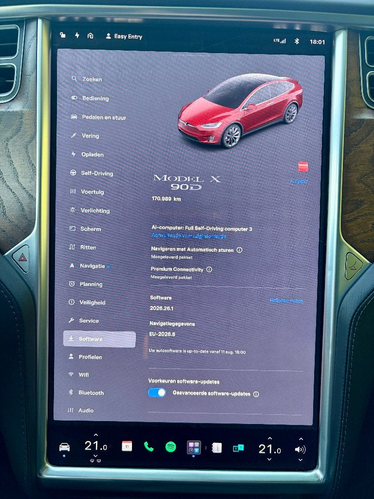 Foto 13 van BLOEDMOOIE TESLA MODEL X 90 D - ROOD