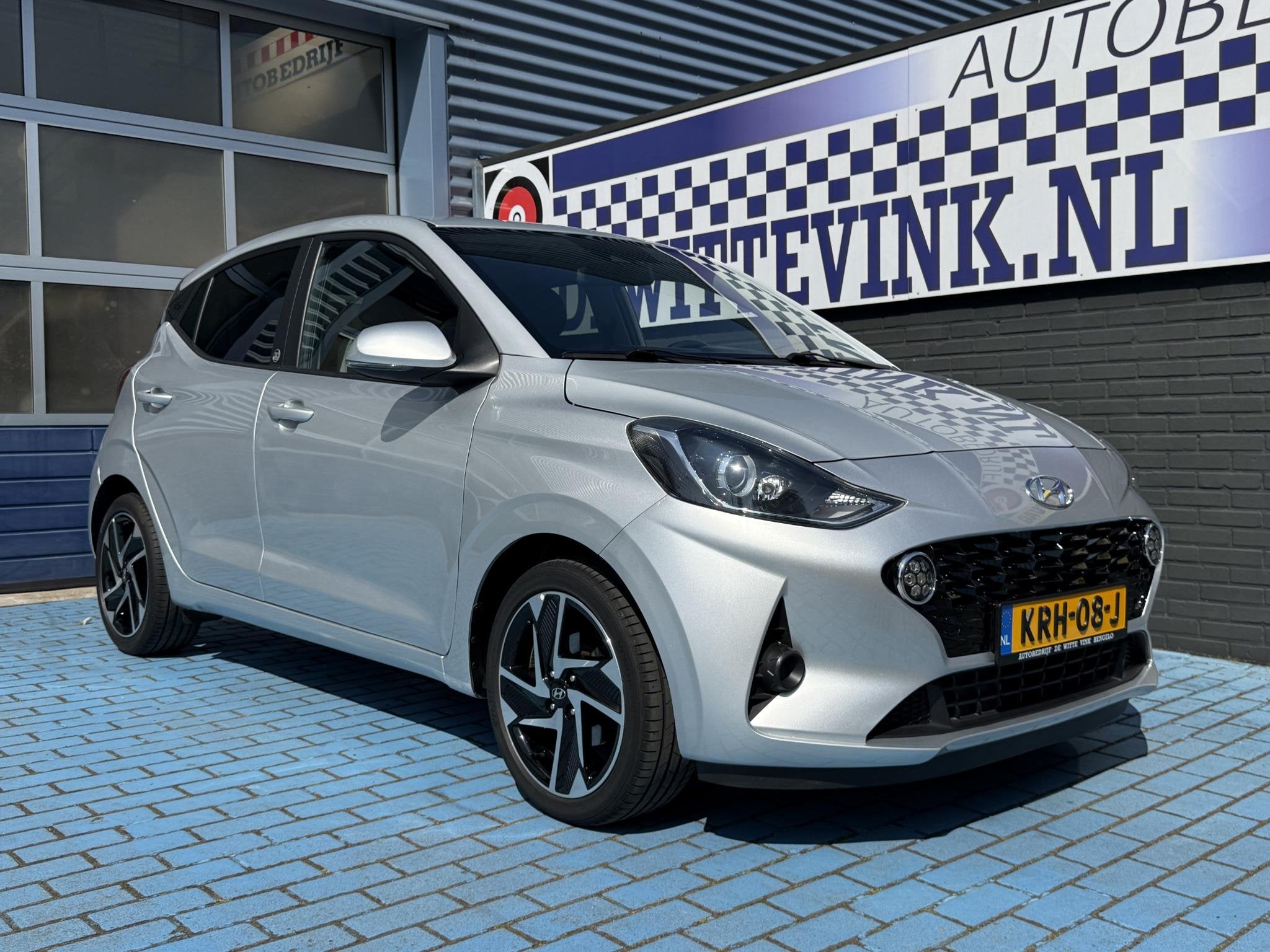 Hyundai i10 1.0 CRUISE STOEL+STUUR VERW. APPLE P-CAM, Auto's, Voorwielaandrijving, 12 maanden, Stof, Gebruikt