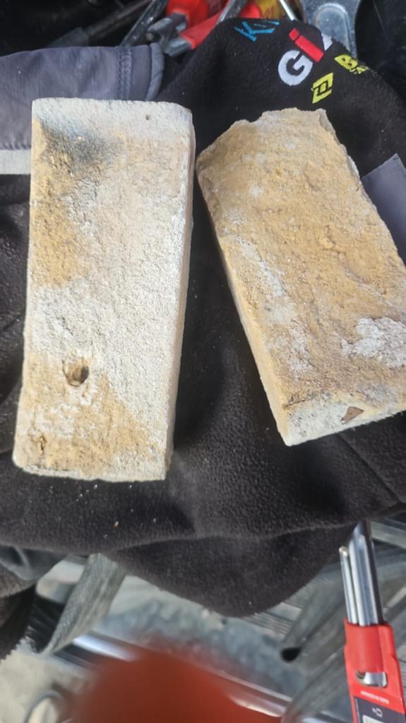 Gele handgebakken metselstenen, Ophalen of Verzenden, Bakstenen