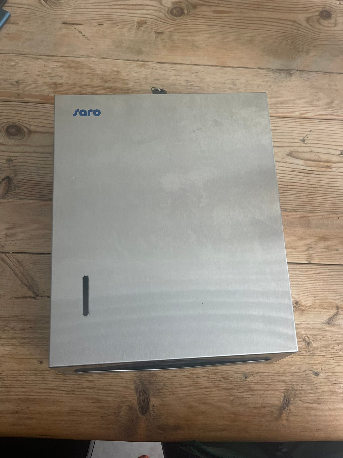 Saro papier dispenser rvs tissue houder toilet/keuken horeca, Ophalen, Zo goed als nieuw