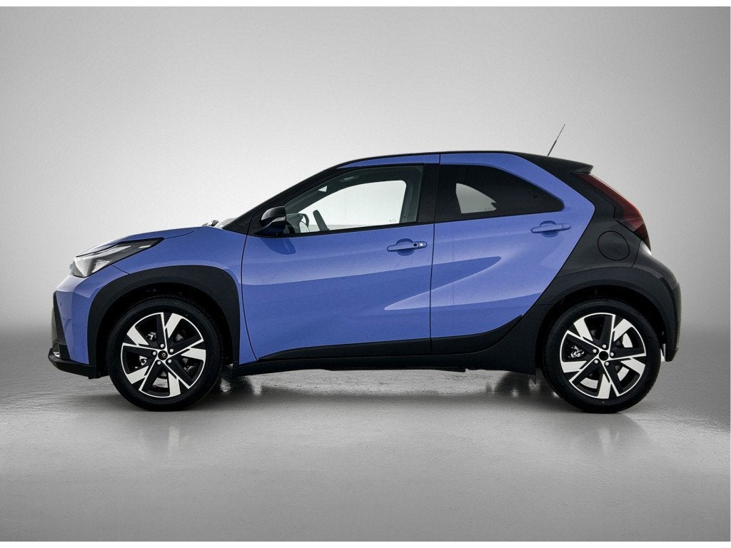 Toyota Aygo X Hybrid 115 pulse | Apple Carplay & Android Aut, Stof, Zwart, Overige kleuren, 4 stoelen