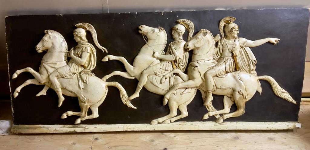 Unieke 3D antieke wandversiering, Ophalen