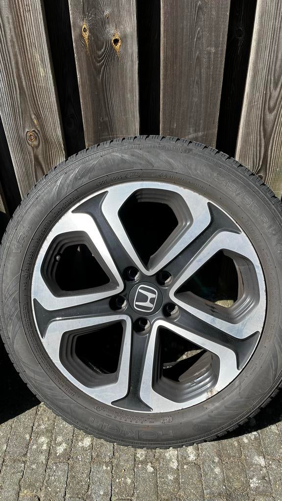 Honda 17 inch velgen met winterbanden 215/55 R17, Auto-onderdelen, Banden en Velgen, Ophalen, Banden en Velgen, 17 inch, Winterbanden