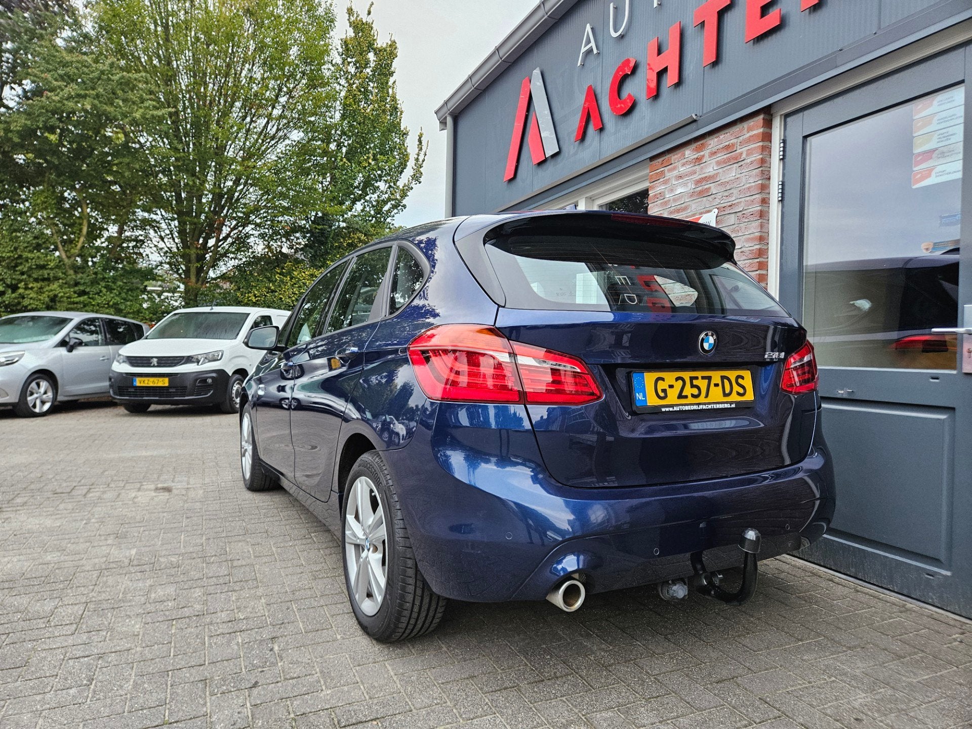 BMW 2-serie Active Tourer 218i High Executive Edition Automa, Dealer onderhouden, Gebruikt, Blauw, Bedrijf