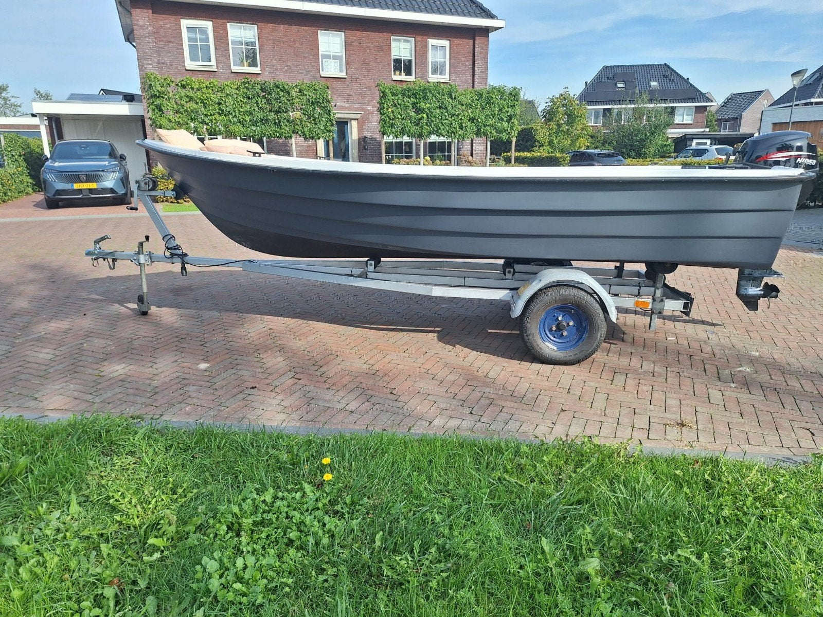 Veelzijdige Sloep/Visboot met Hidea 9.9 PK Buitenboordmotor, Watersport en Boten, Ophalen, Gebruikt, 4 m, 1.90 meter