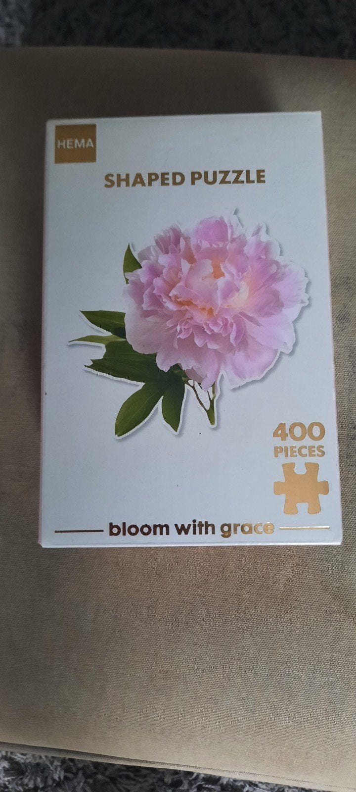 Hema Shaped Puzzle - Pioenroos (400 stukjes), Ophalen of Verzenden, Minder dan 500 stukjes, Zo goed als nieuw, Legpuzzel