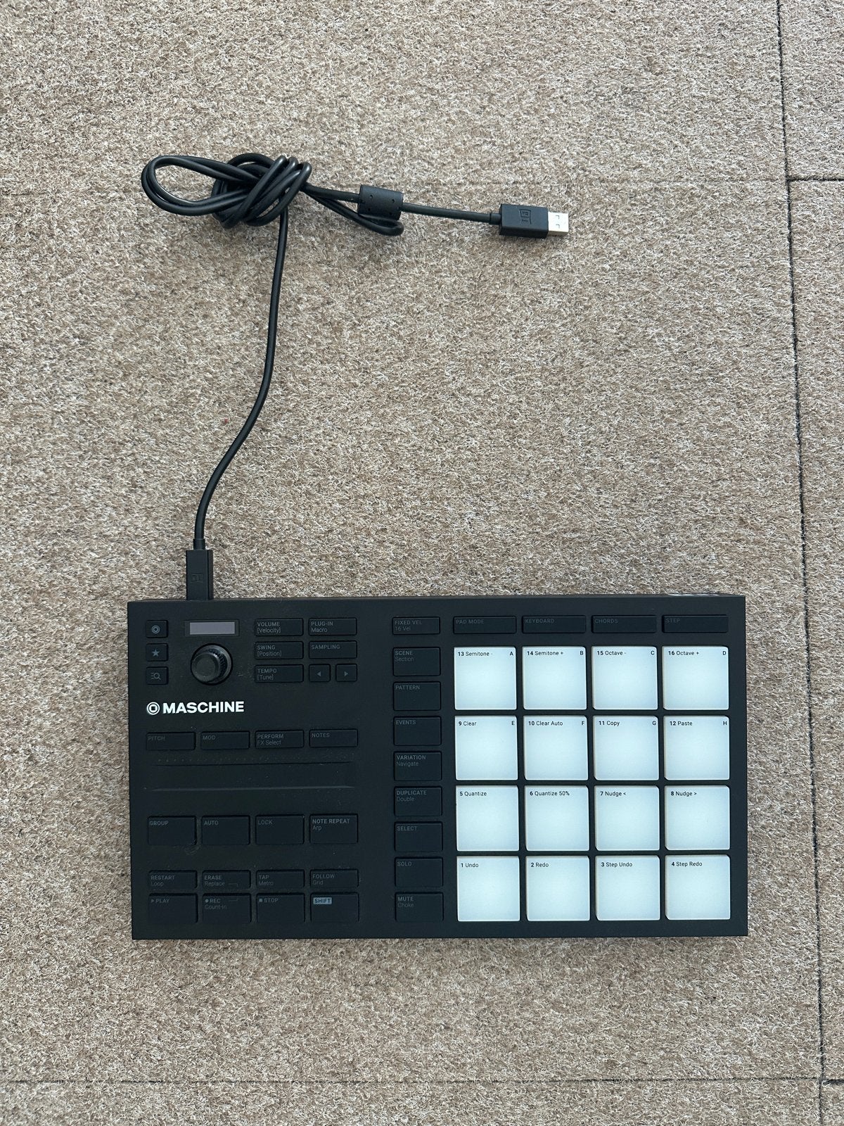 Native Instruments Maschine Mikro MK3 MIDI Controller, Overige merken, Zo goed als nieuw, Met midi-aansluiting, Overige aantallen