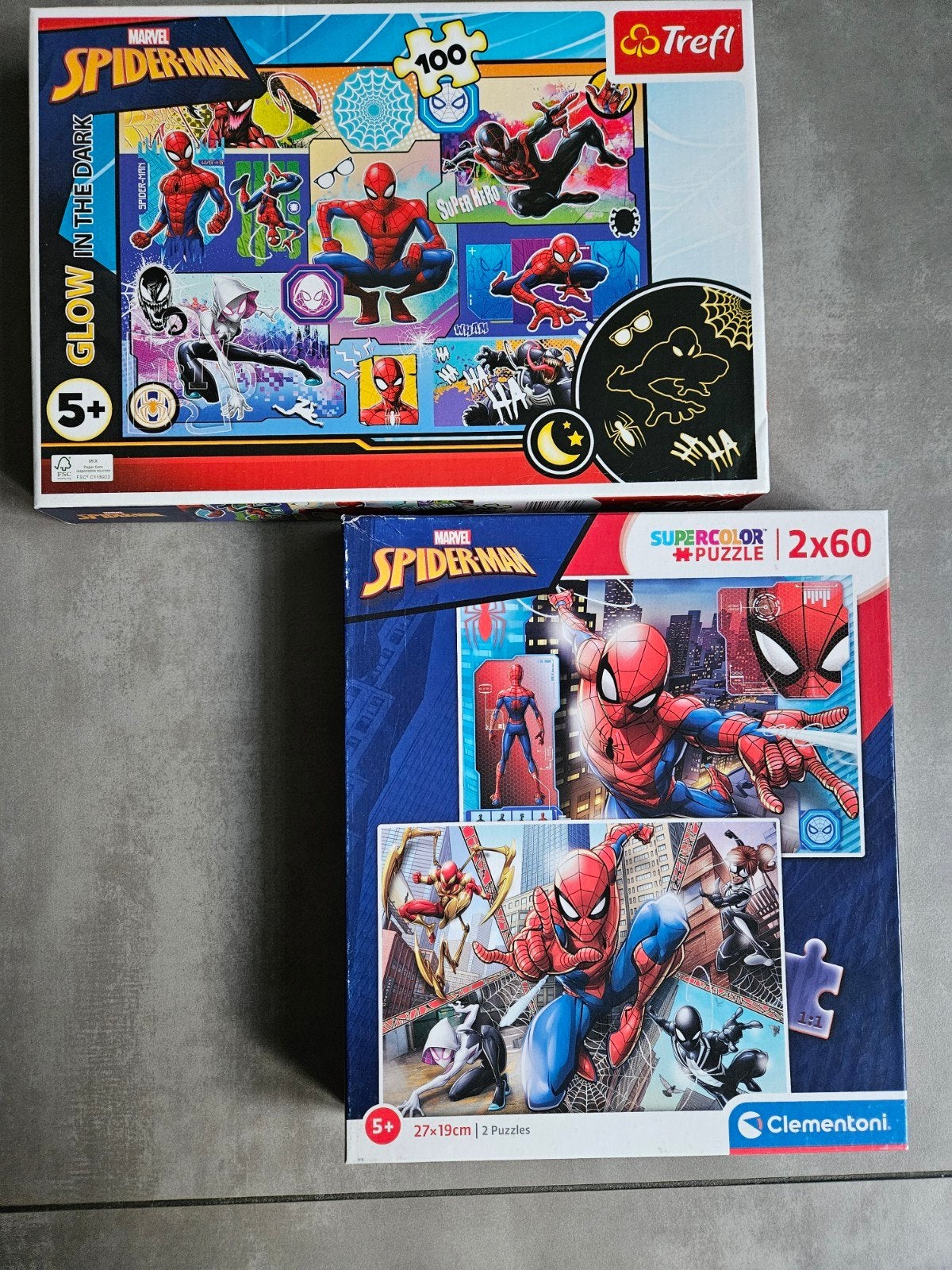 Spiderman Puzzels - 2 stuks (Glow in the Dark), Ophalen of Verzenden, 10 tot 50 stukjes, Gebruikt, 6 jaar of ouder