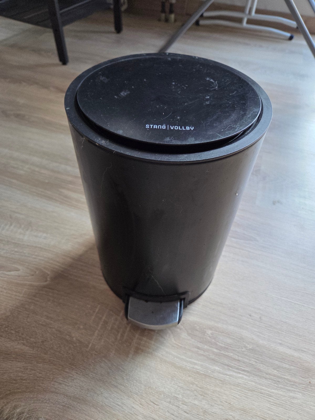 Kleine zwarte pedaalemmer - Stang Vollby, Ophalen, Gebruikt, Met pedaal, Minder dan 10 liter