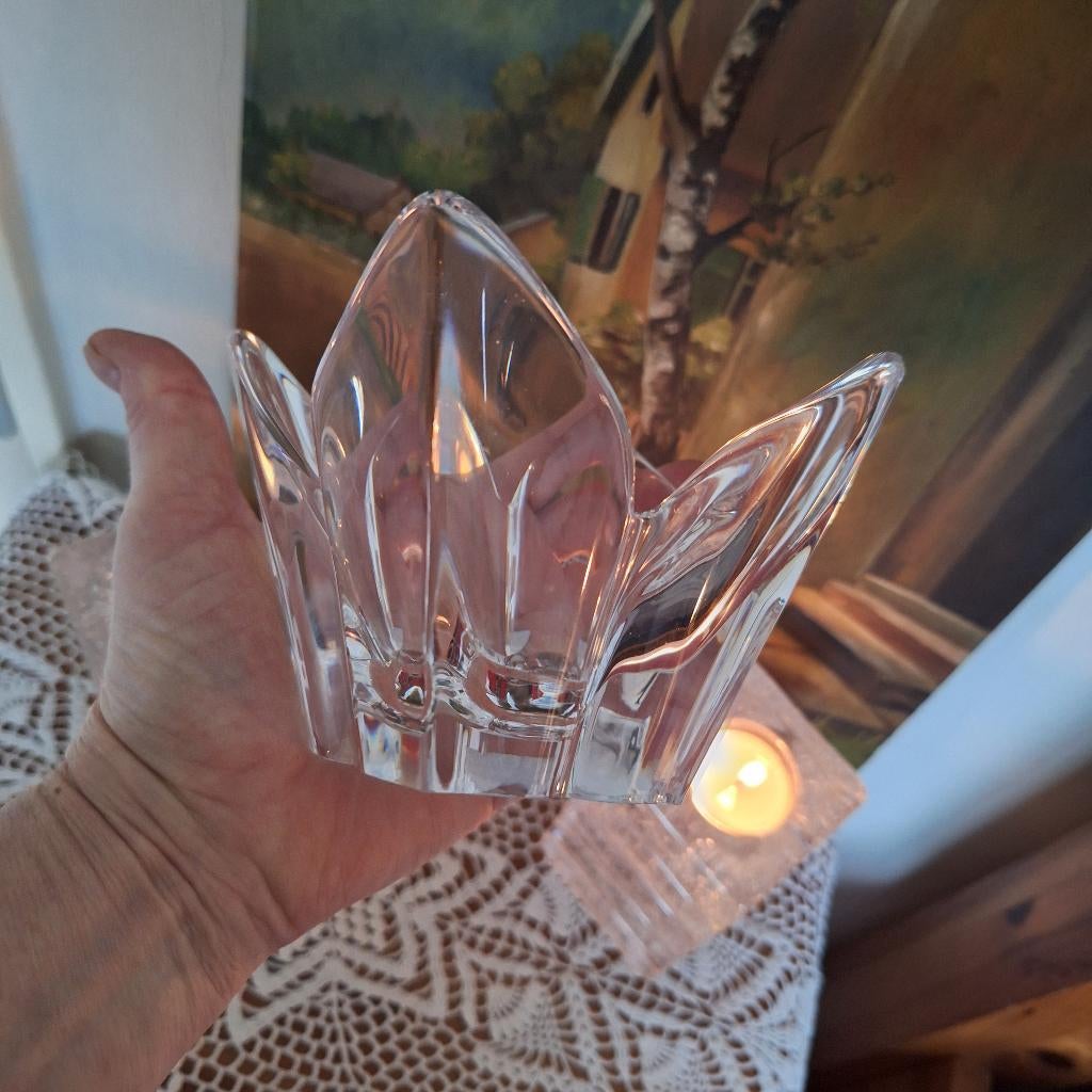 ORREFORS LOTUS TULIP BOWL KRISTAL, Ophalen