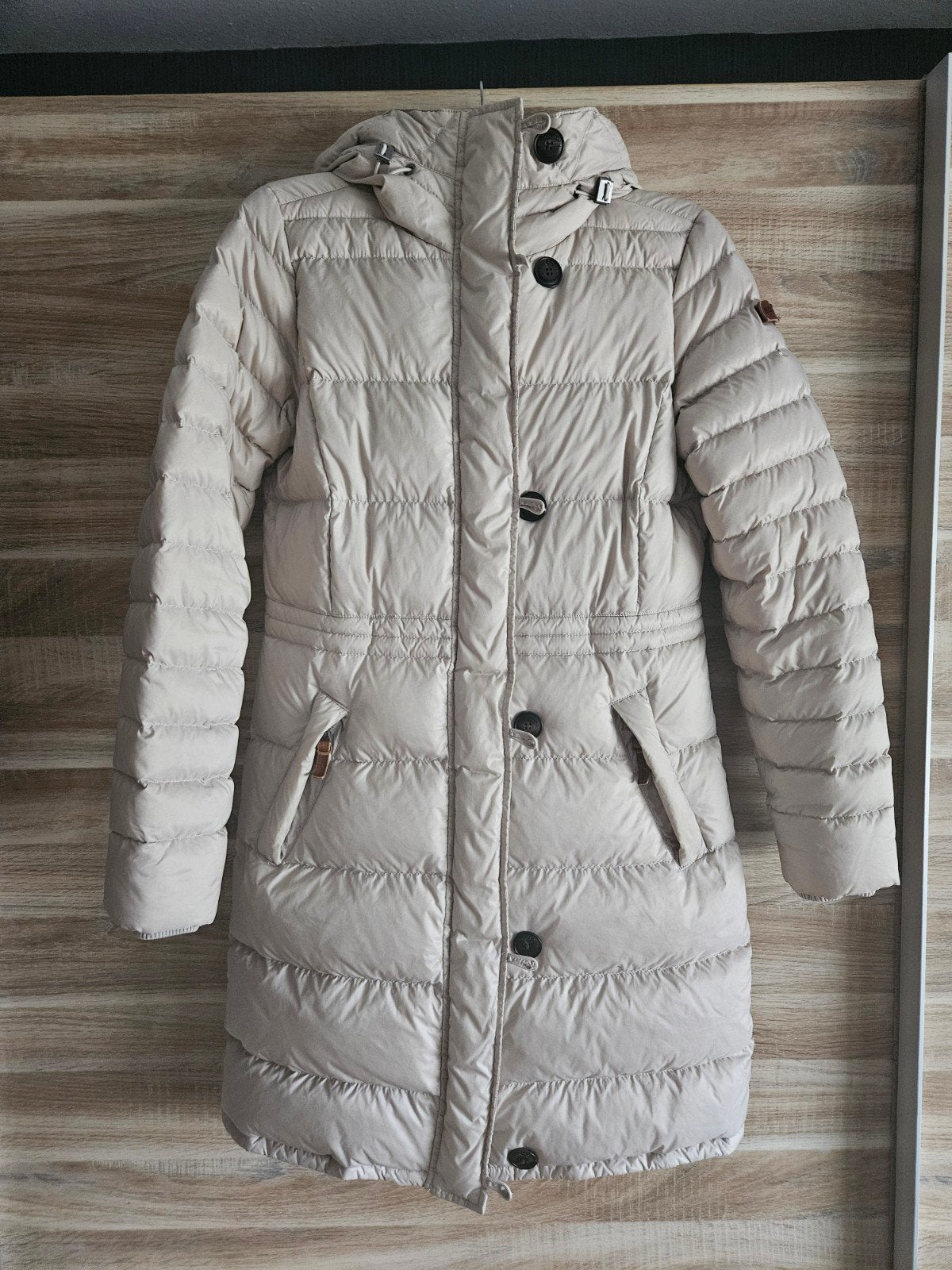prachtige jas van MOSCOW MAAT M, Kleding | Dames, Ophalen of Verzenden, Zo goed als nieuw, Maat 38/40 (M), Beige