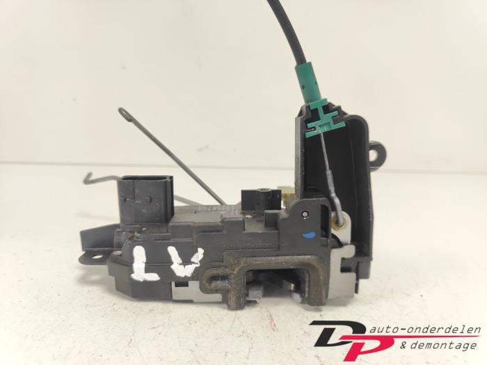 Deurslot Mechaniek 4Deurs links-voor van een Opel Astra, Gebruikt, -, -, Opel