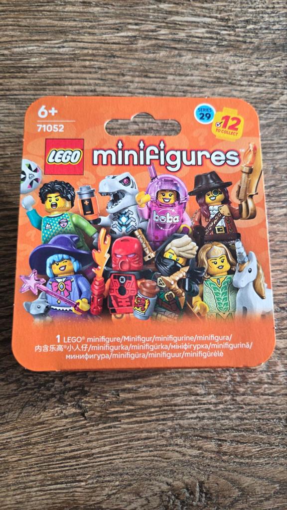 LEGO Minifiguren Serie 29 - 71052 - Lava Kostuum, Ophalen of Verzenden, Nieuw, Overige merken