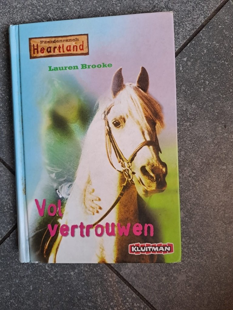 3 boeken Lauren Brooke serie Heartland, Ophalen of Verzenden, Gelezen