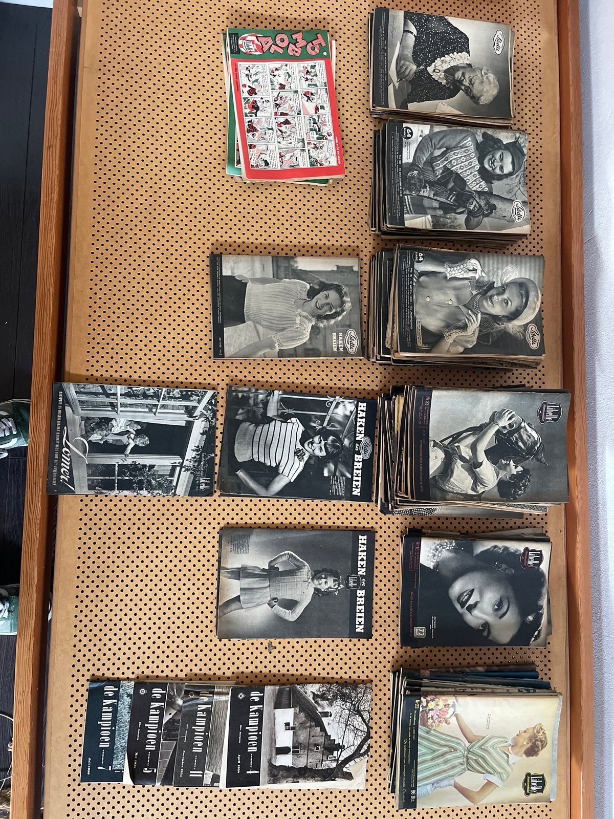 Vintage Libelle en De Kampioen tijdschriften (jaren '40-'50), Boeken, Ophalen of Verzenden, Gelezen, Damesbladen