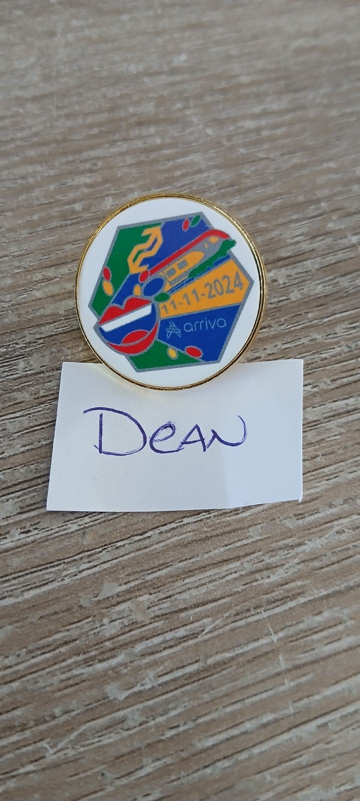 NS Arriva 11-11-2024 pin badge carnaval Roermond, Ophalen of Verzenden, Nieuw, Overige onderwerpen, Speldje of Pin