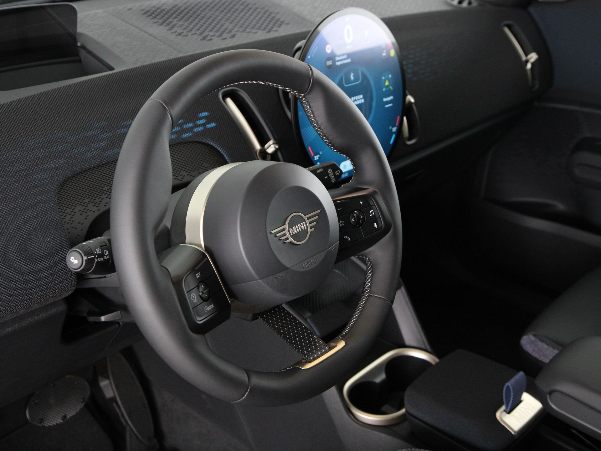 MINI Countryman C Classic Pakket M PRIVATE LEASE EUR 709,- (, Zwart, Zwart, Bedrijf, Nieuw