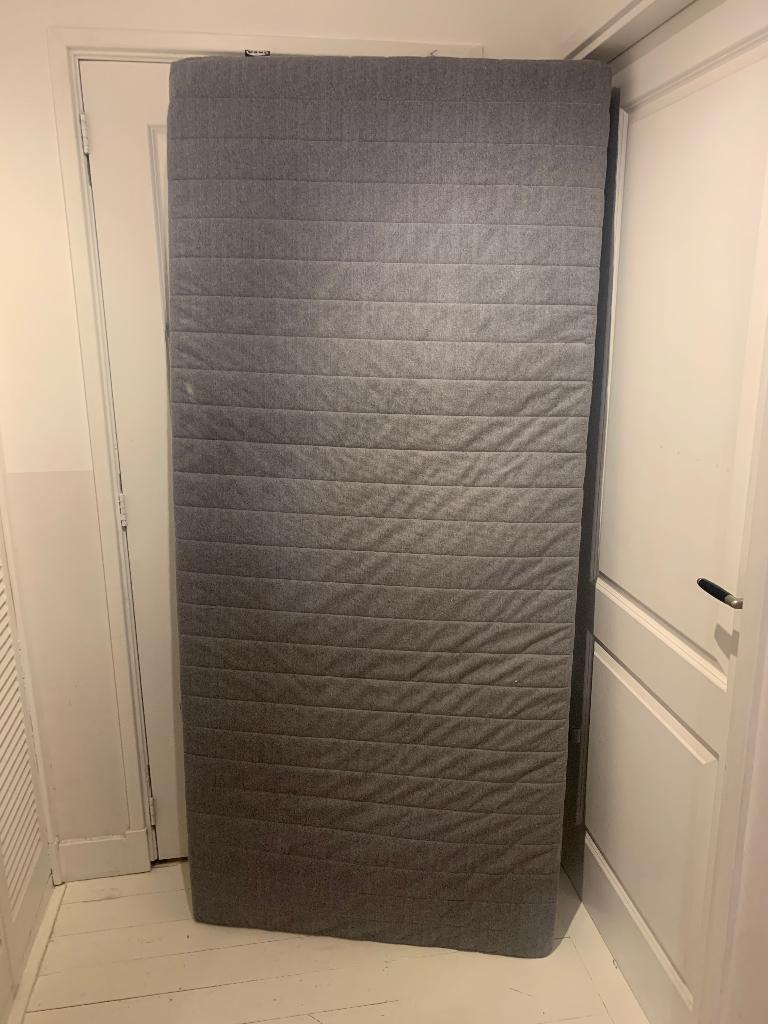 Matras 90x200 z.g.a.n. (Ikea Vadsö), Ophalen, 90 cm, Eenpersoons, Zo goed als nieuw