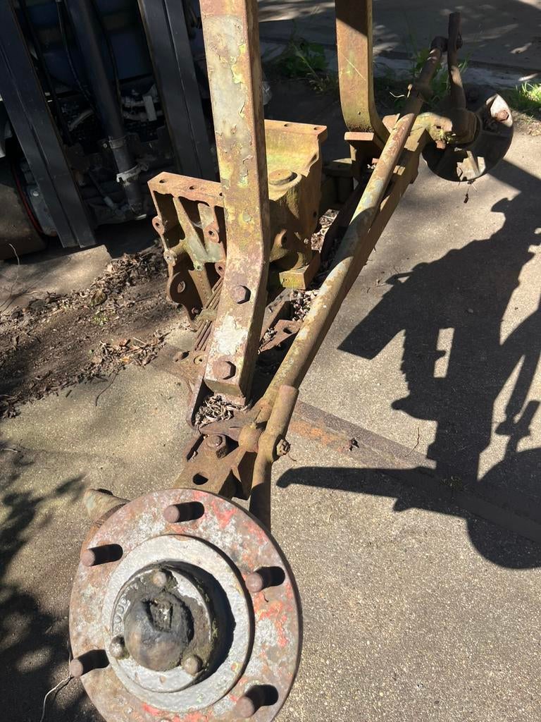 Fendt vooras voor oldtimer types Favorit 1 en 2, Ophalen