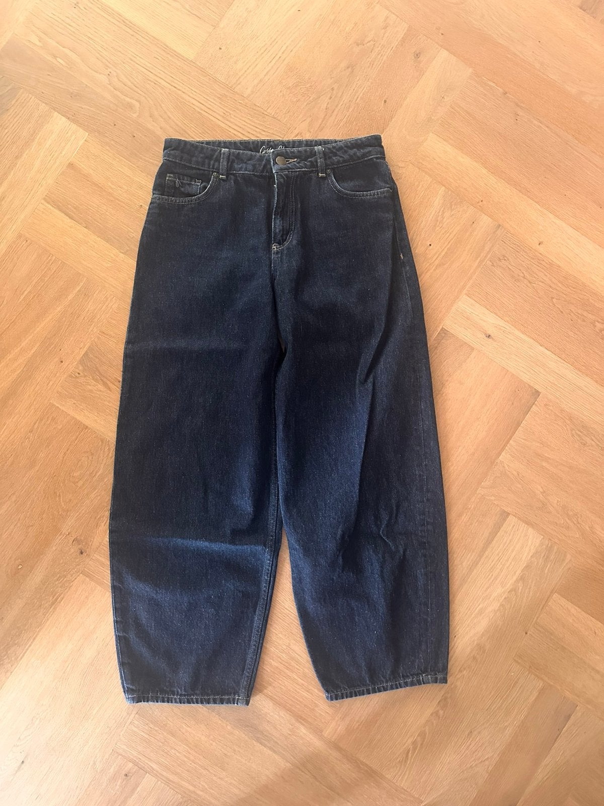 Donkerblauwe spijkerbroek van Cotton club, Kleding | Dames, Spijkerbroeken en Jeans, Ophalen of Verzenden, Zo goed als nieuw, Blauw